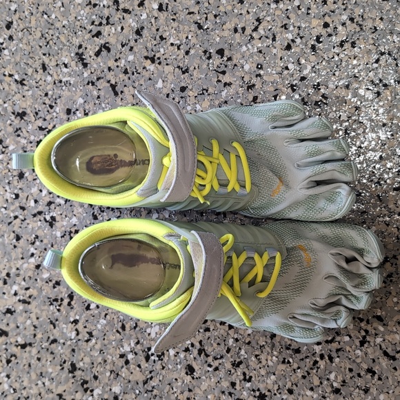 Vibram Five Finger Shoes - Vibram Five Fingers V Trail 2.0 Running Shoes Womens Sz 41 8.5/9  17W6605